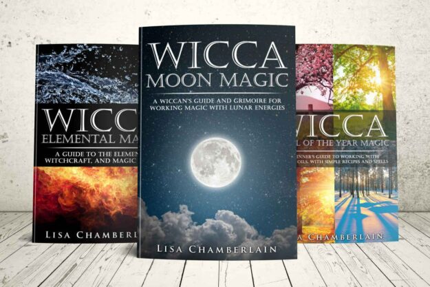 "Wicca Natural Magic Kit: The Sun, The Moon, and The Elements: Elemental Magic, Moon Magic, and Wheel of the Year Magic" by Lisa Chamberlain